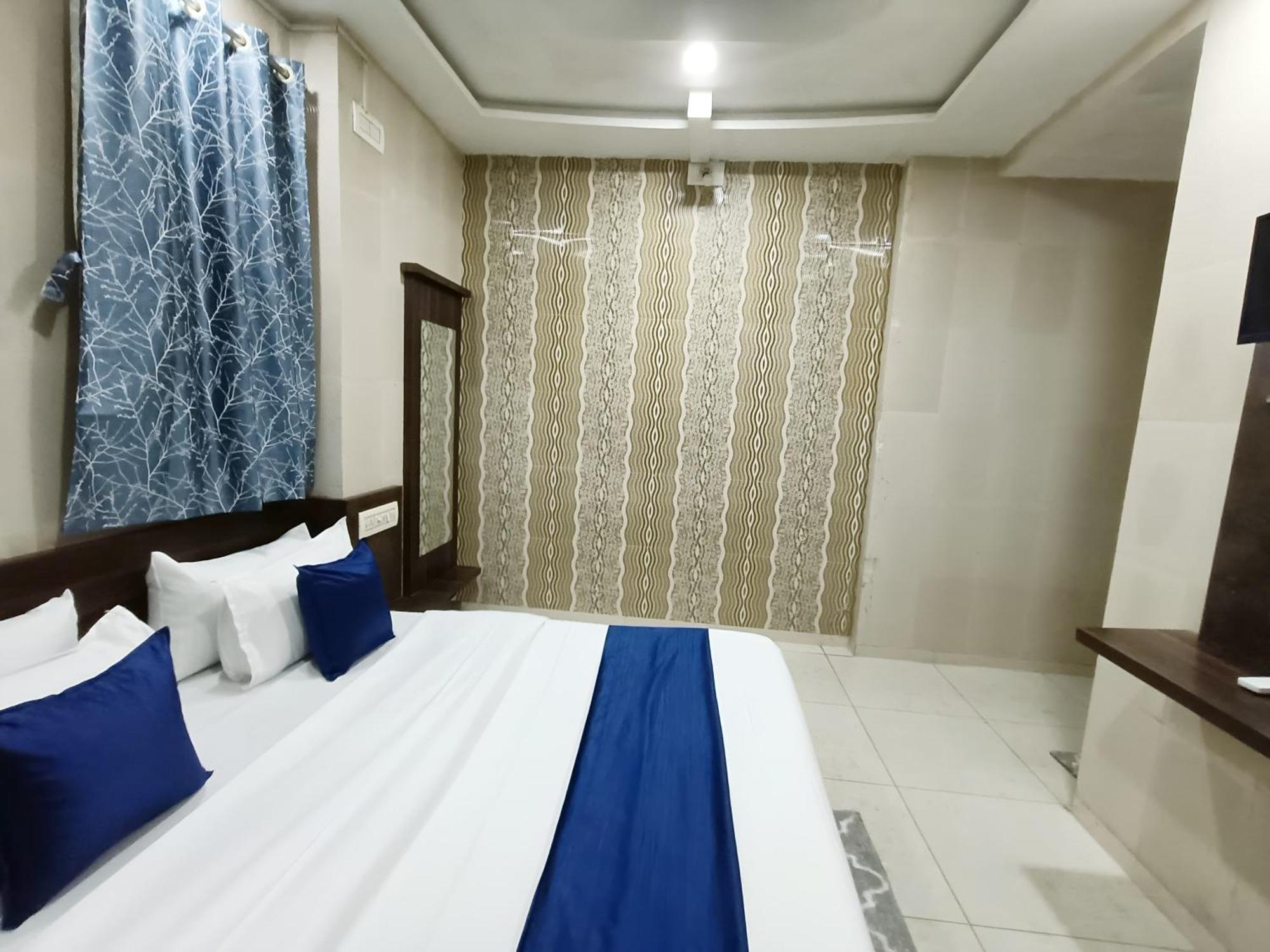 Hotel Shree Nath - 200 Meters From Dwarkadhish Temple Zewnętrze zdjęcie