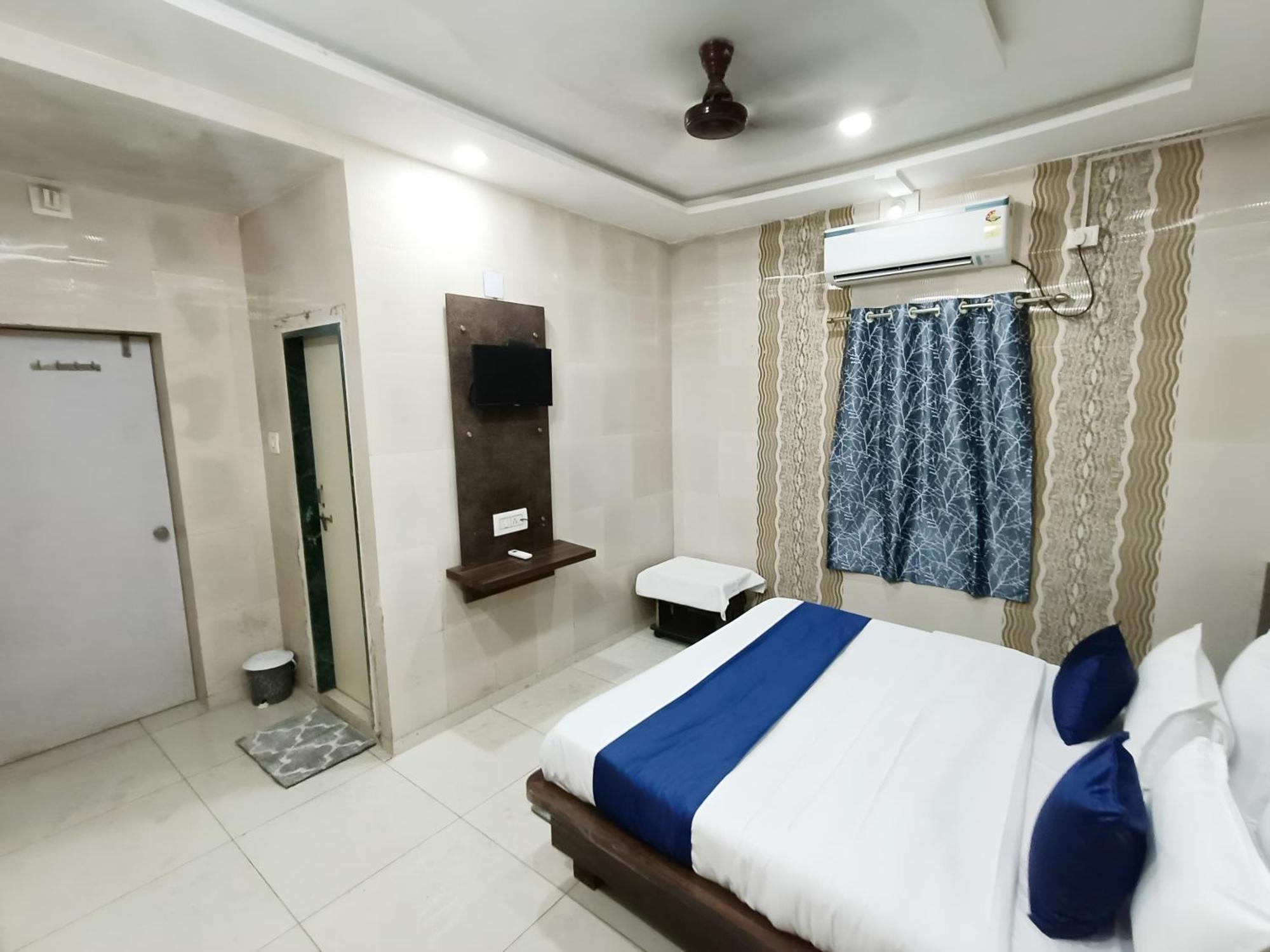 Hotel Shree Nath - 200 Meters From Dwarkadhish Temple Zewnętrze zdjęcie