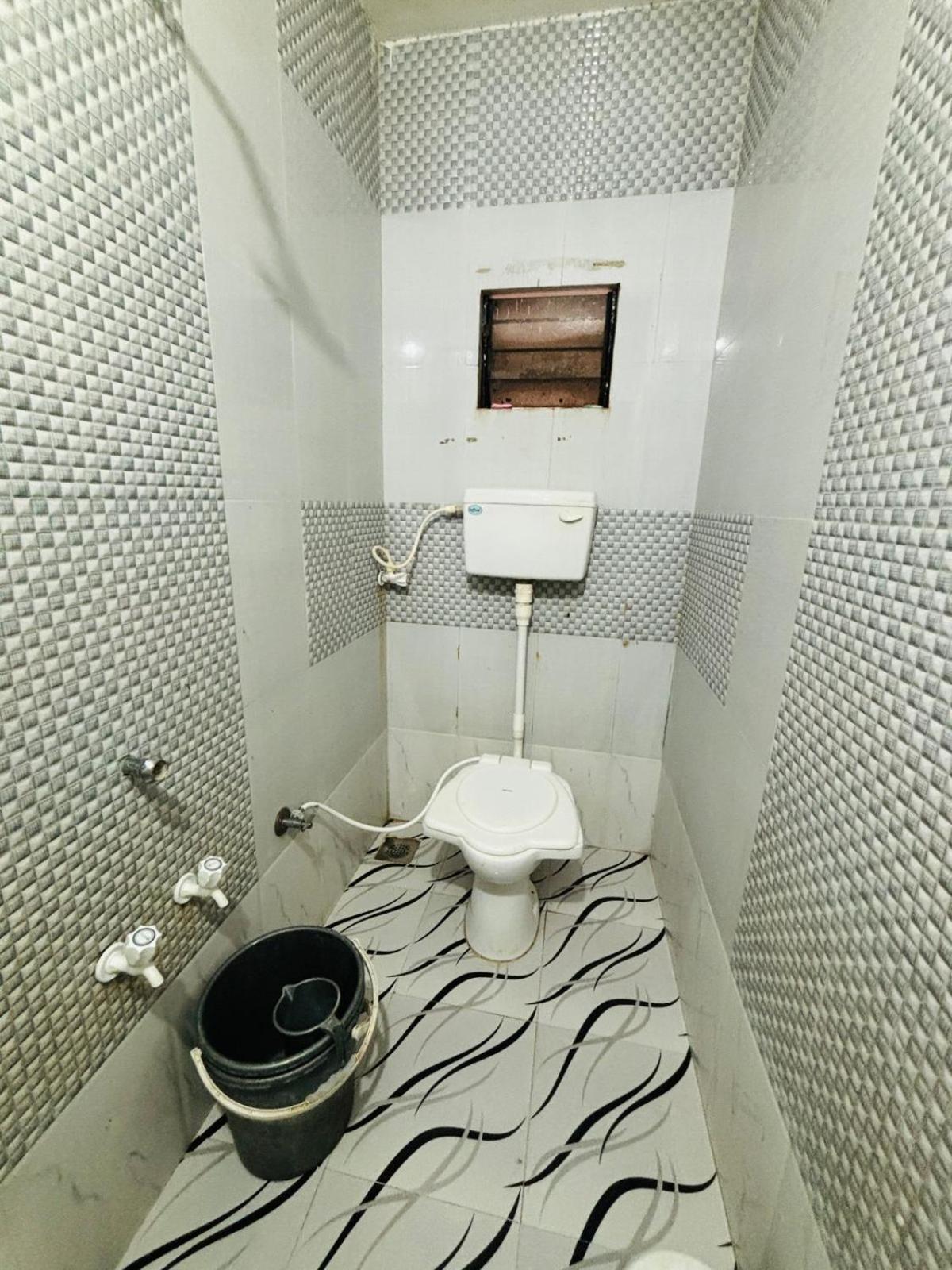 Hotel Shree Nath - 200 Meters From Dwarkadhish Temple Zewnętrze zdjęcie